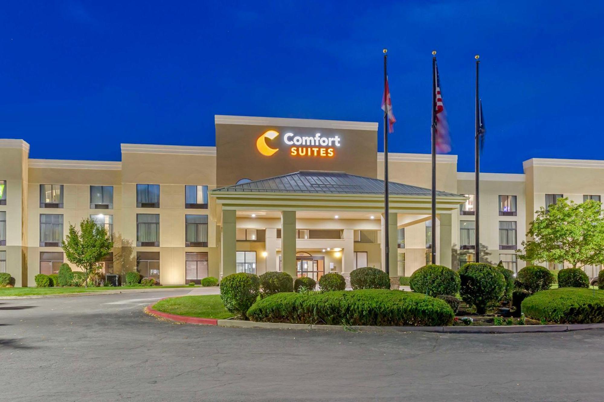 Comfort Suites Ogden Conference Center Екстериор снимка