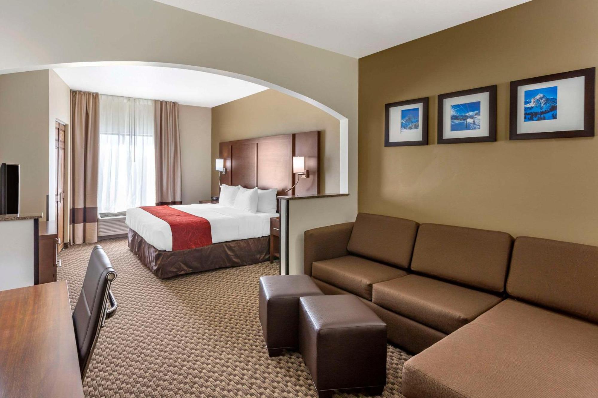 Comfort Suites Ogden Conference Center Екстериор снимка